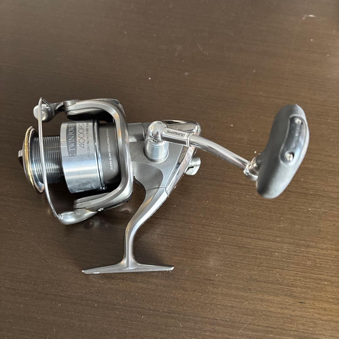 SHIMANO TWIN POWER 4000PG スピニングリール