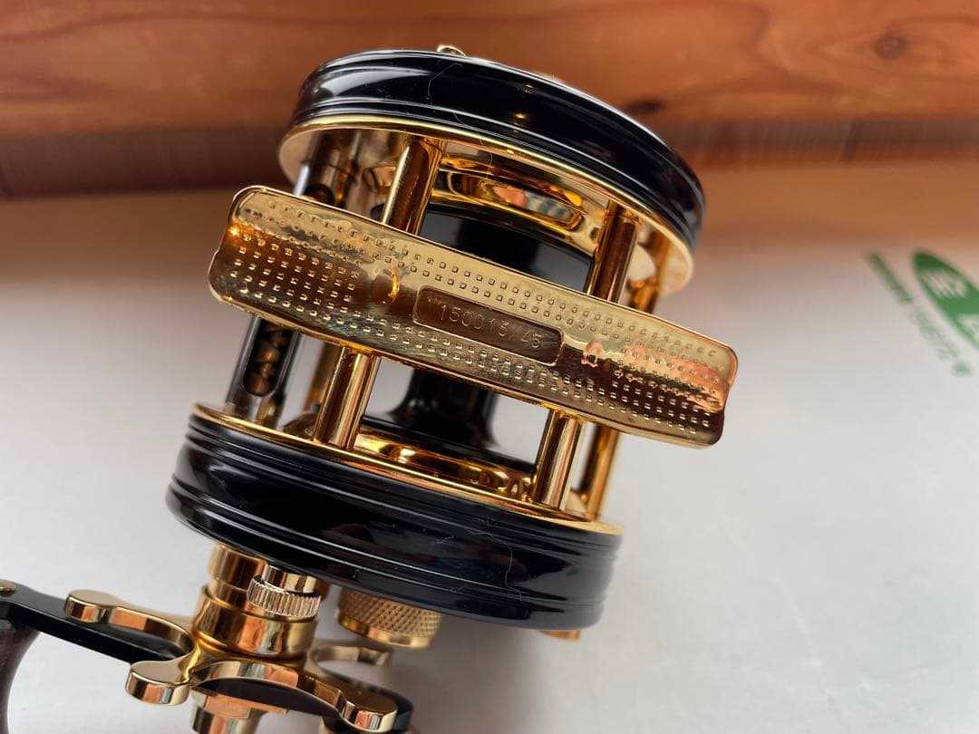 You　アブ アンバサダー Abu 5500CDL 新品未使用　ウッドノブ