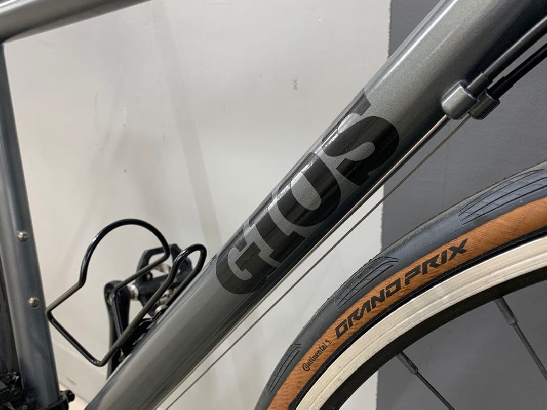 ぱぱす★GIOSロードバイク★フルメンテ