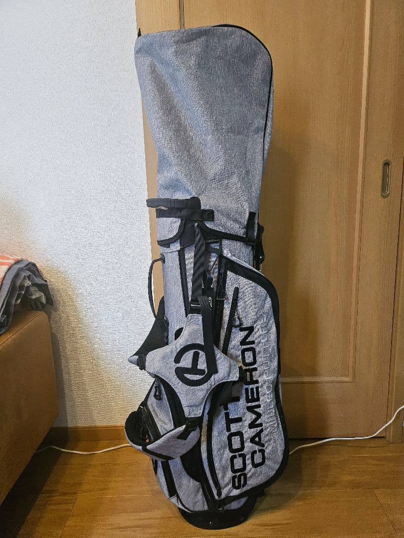 スタンド式ゴルフバッグ グレー・ブラック