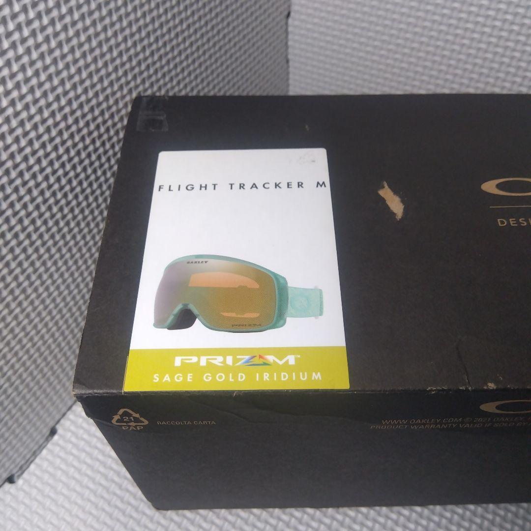 ​【新品】オークリー Flight Tracker M