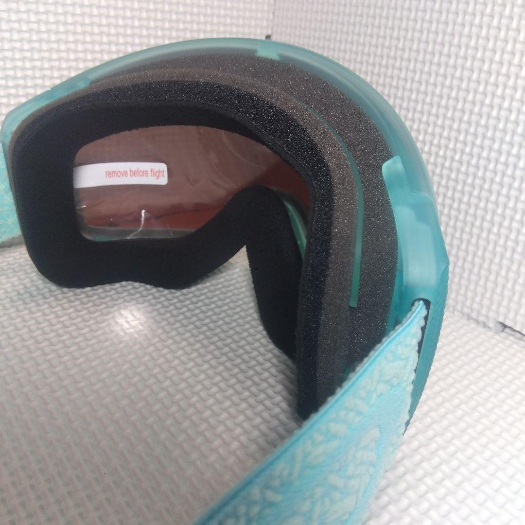 ​【新品】オークリー Flight Tracker M