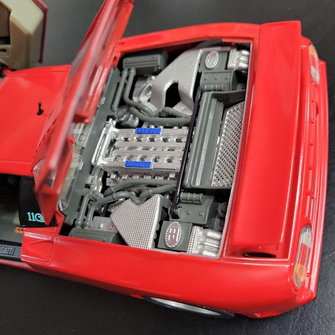 美品　ブガッティモデルカー 1/24 スケール