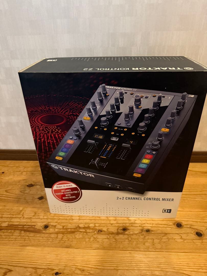 DJ機材 NATIVE INSTRUMENTS TRAKTOR KONTROL Z2
