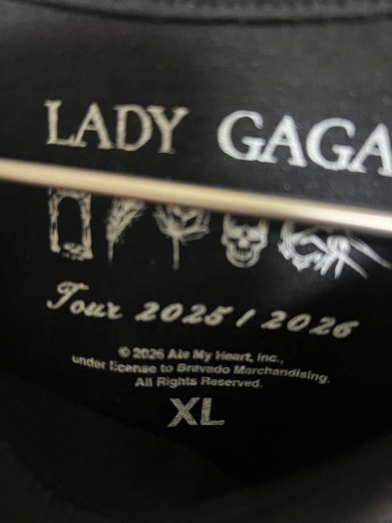 LADY GAGA MAYHEM DANCE OR DIE Tシャツ　XL 新品