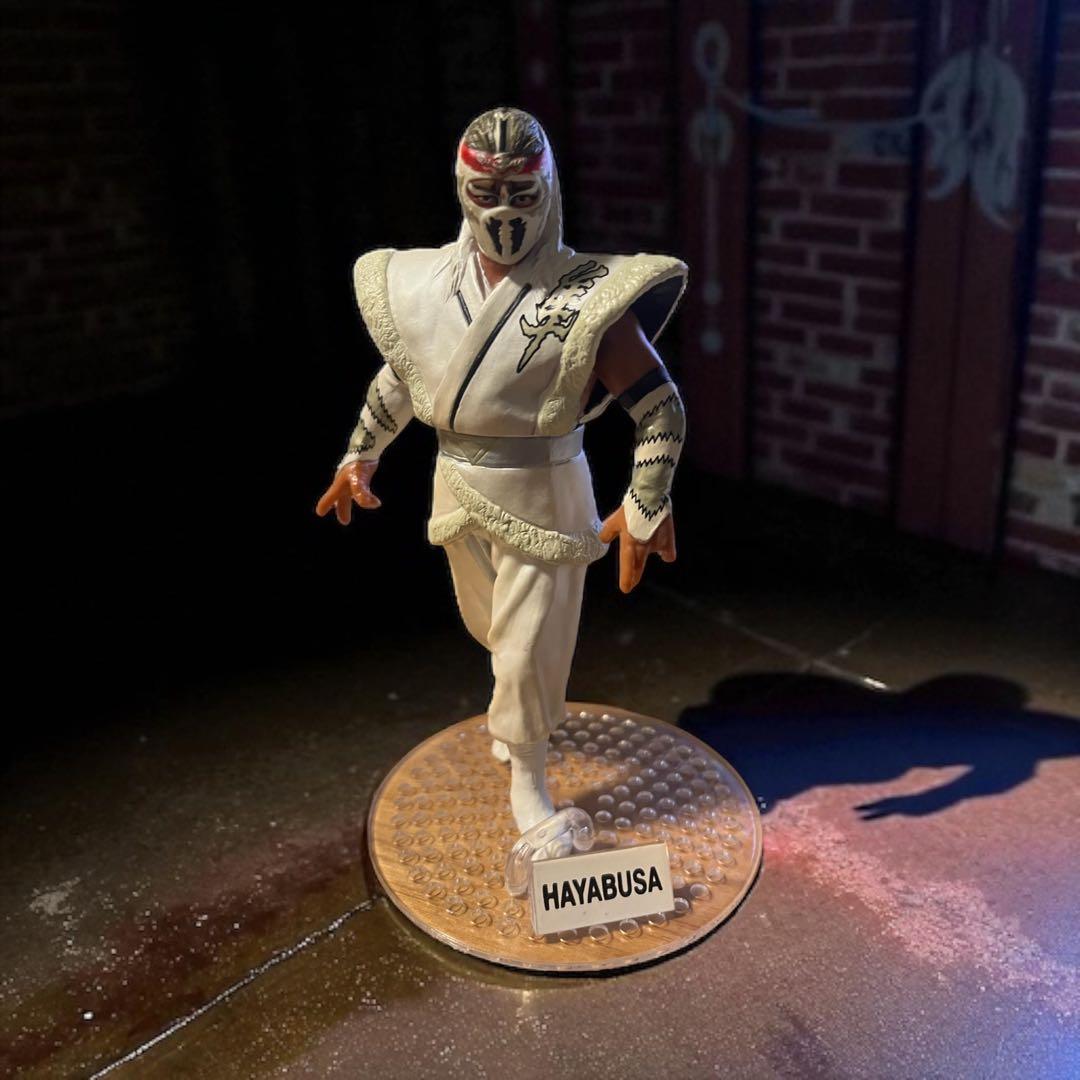 不死鳥 ハヤブサ フィギュア