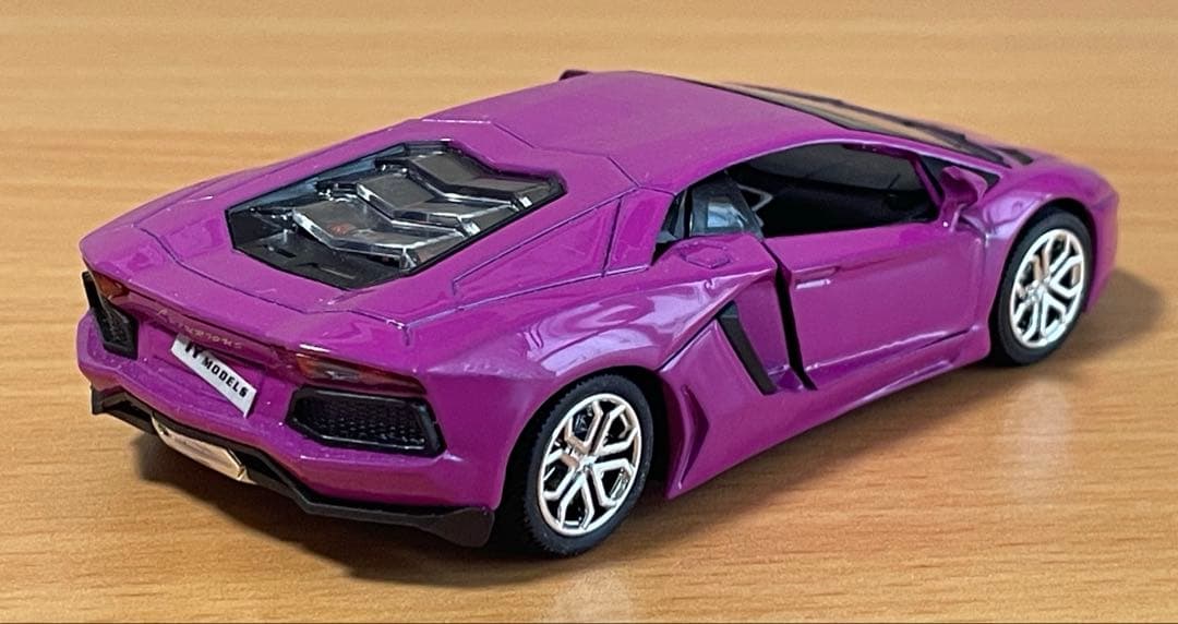 北箱　ミニカーランボルギーニ アヴェンタドール パープル