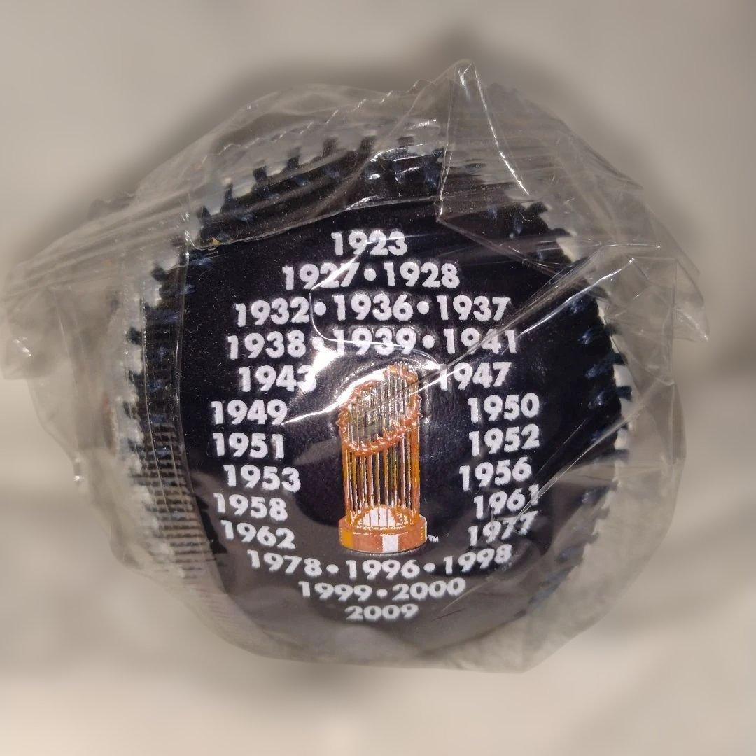 ヤンキース　ワールドチャンピオン　記念ボール