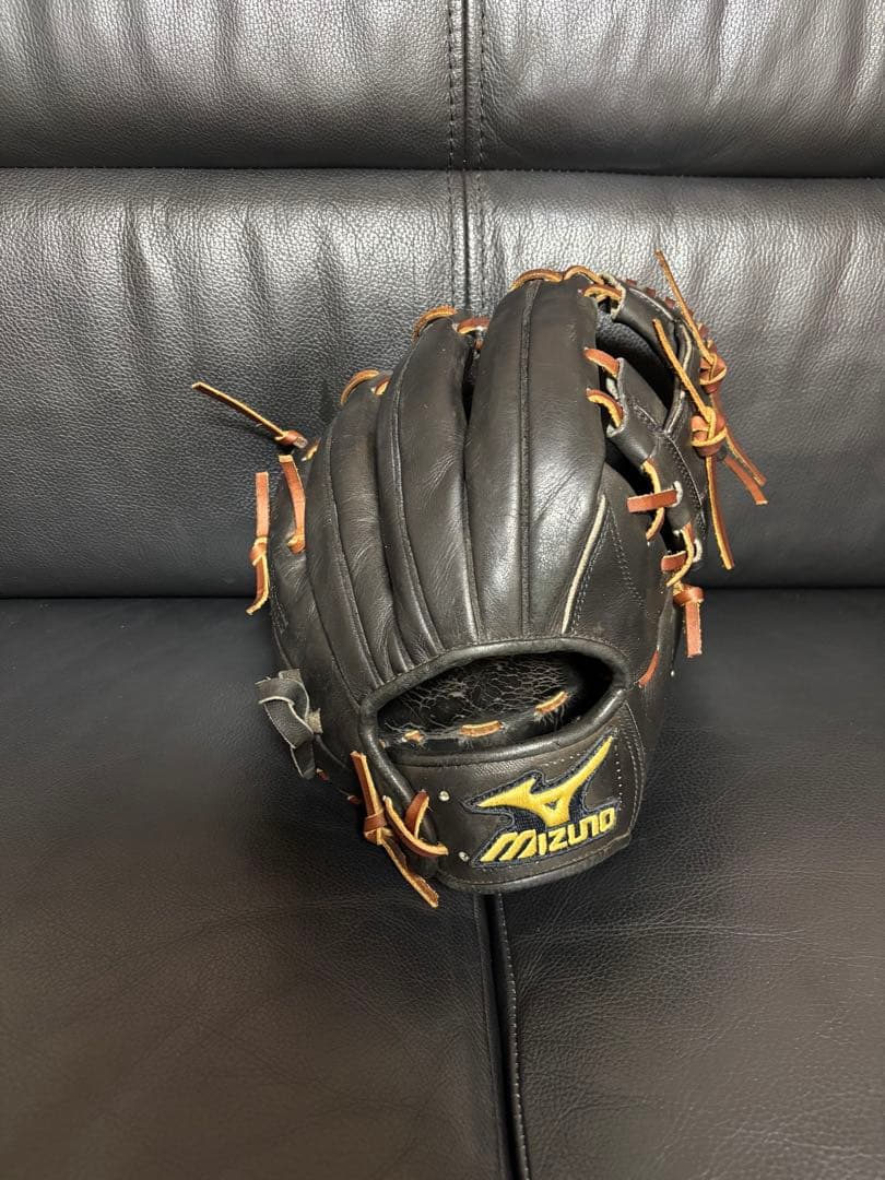 ミズノ　ビクトリーステージ硬式内野手用グラブ