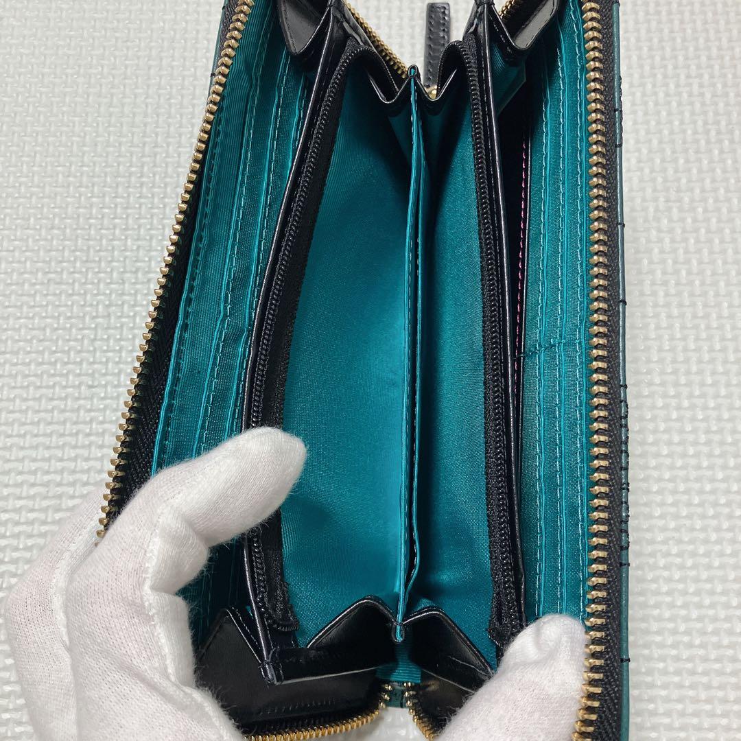 未使用　希少　初音ミク 本革ウォレット＆名刺入れセット 特製ギフトボックス