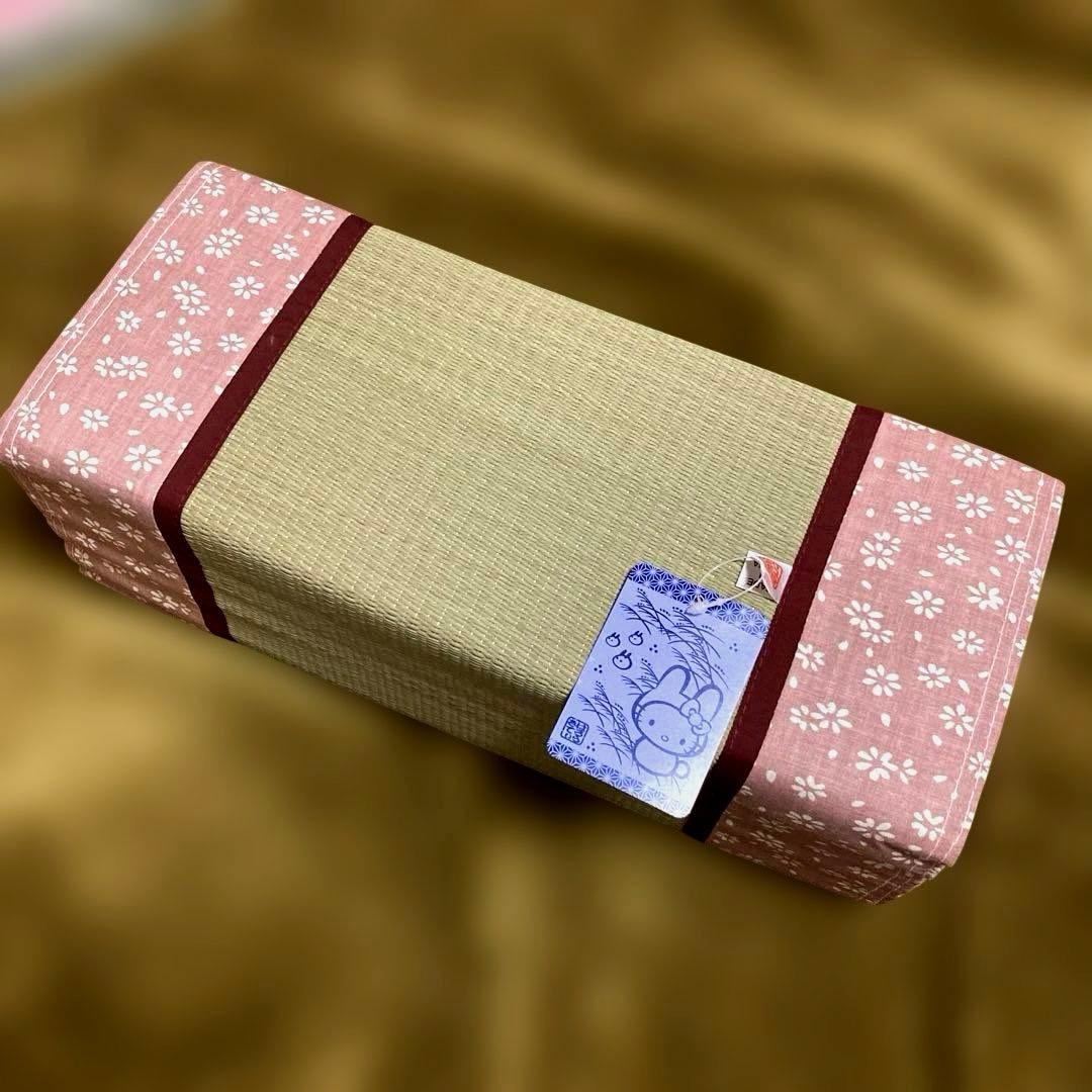 【新品】Sanrioキティちゃん　い草まくら 2007年