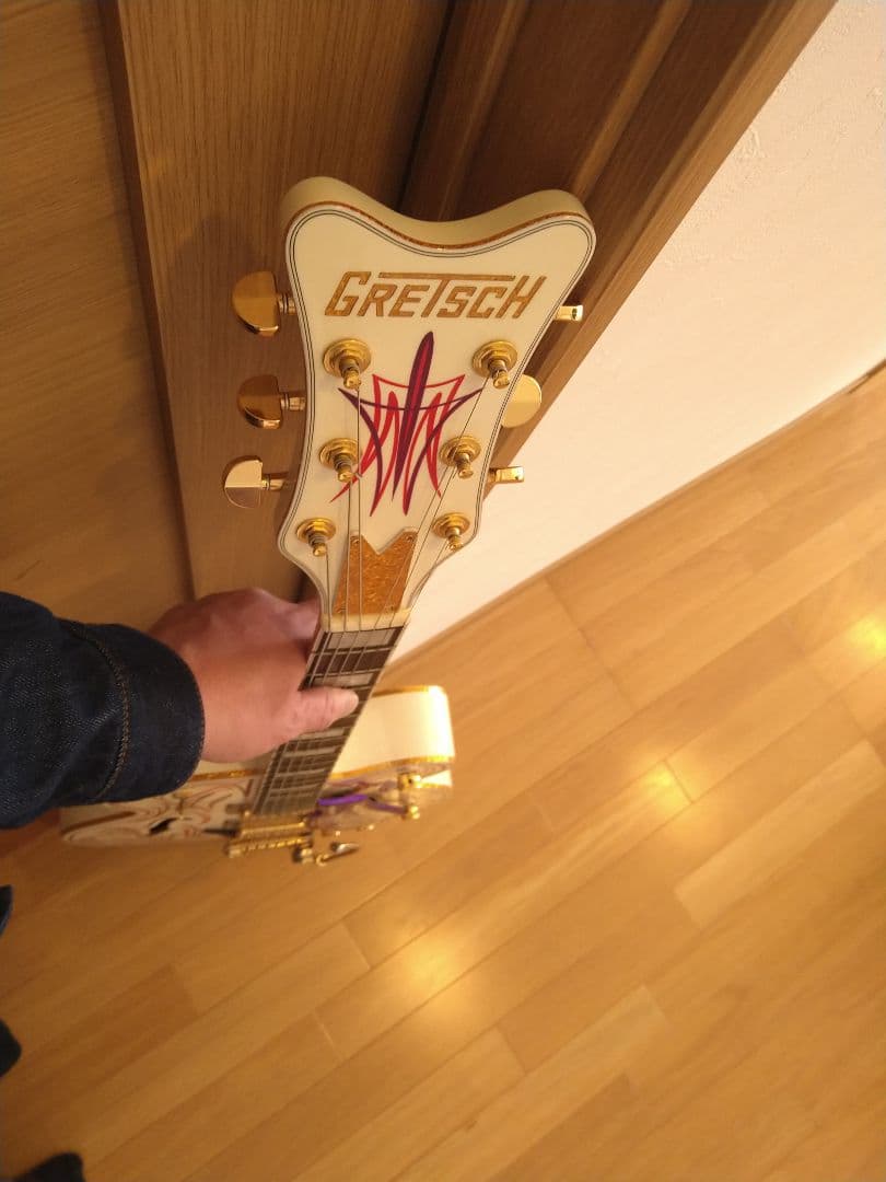 竹*様 限定大特価【ピンストライプ入り】グレッチホワイトファルコン7593カスタ