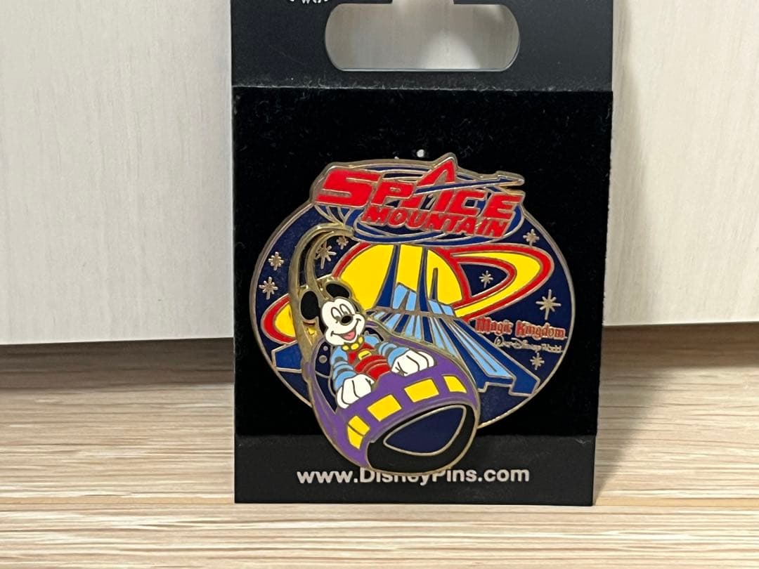 ディズニーワールド スペースマウンテン ピンバッチ
