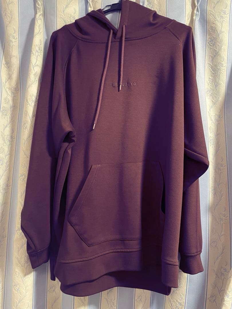 NIL DUE / NIL UN TOKYO パーカー