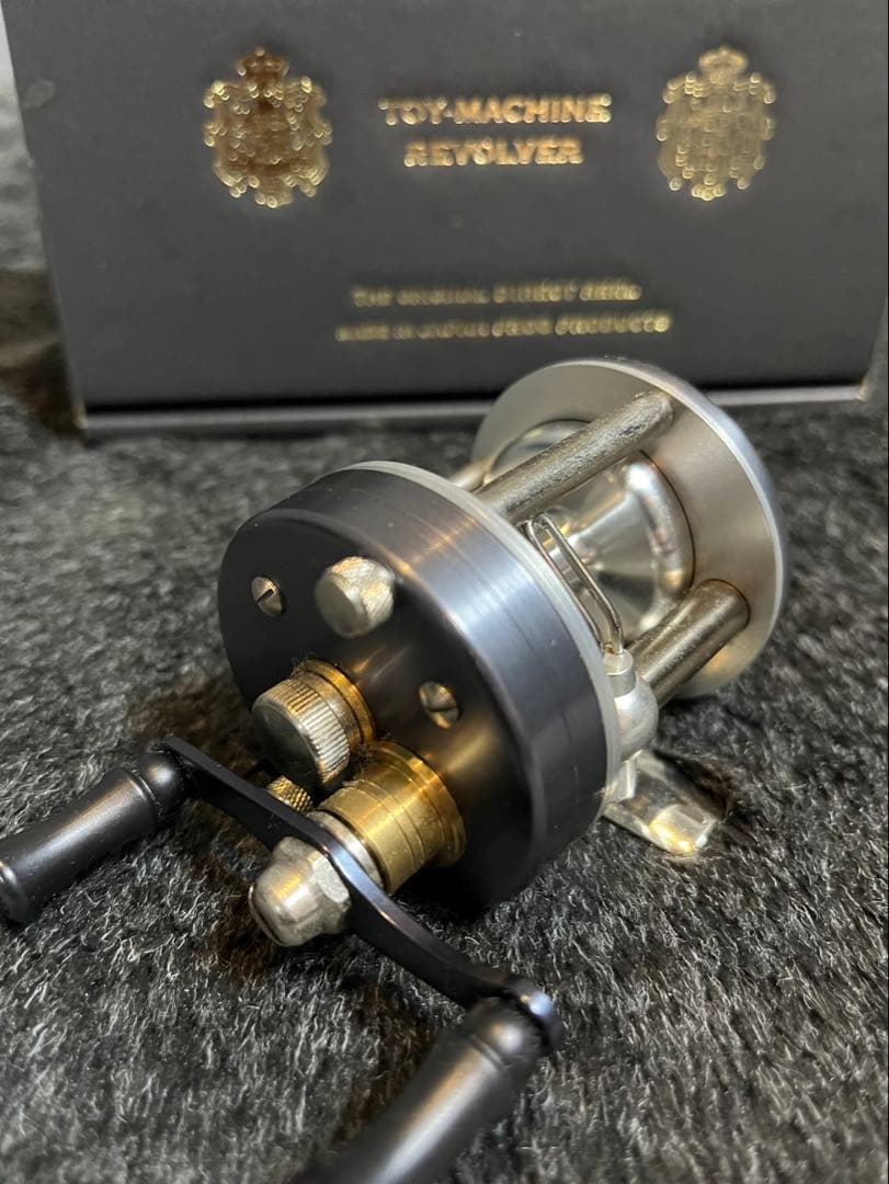 リール YDKTOY-MACHINE REVOLVER
