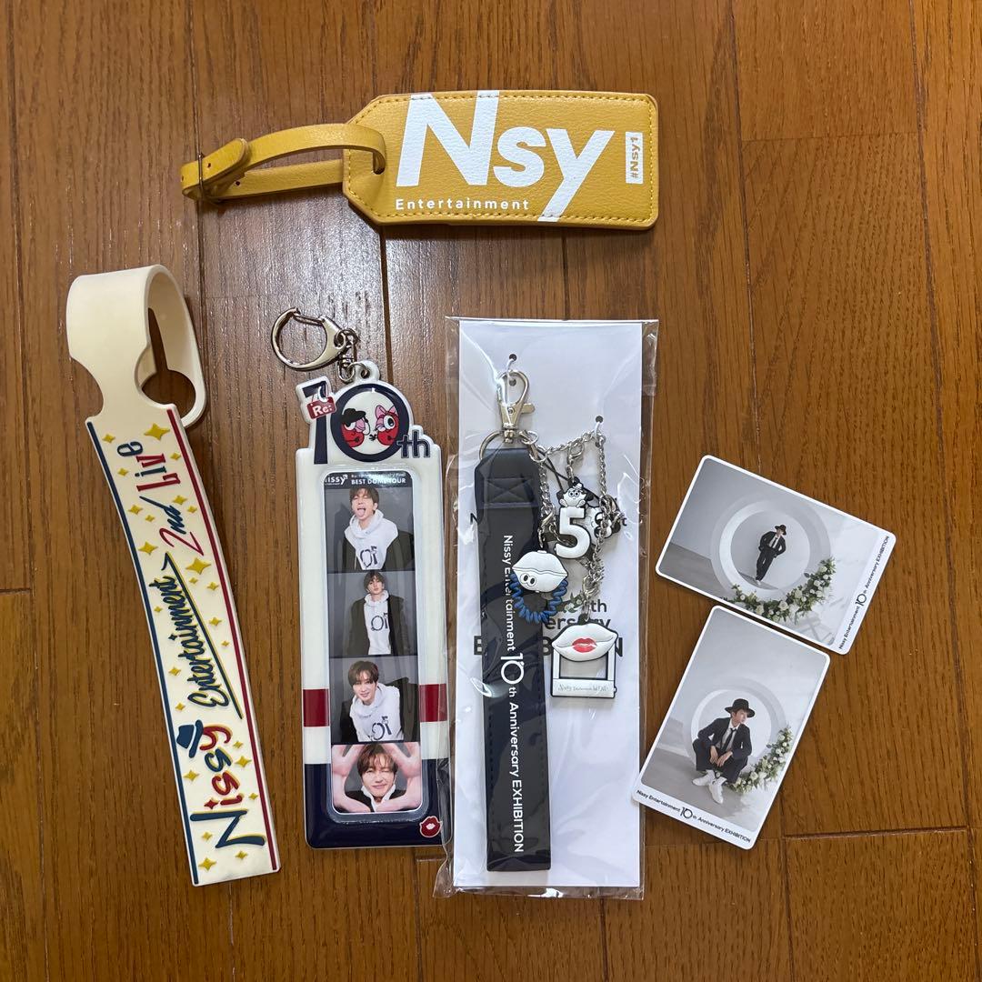 10th Anniversary Exhibition キーホルダー