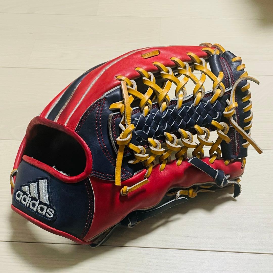 アディダス軟式外野用グラブ