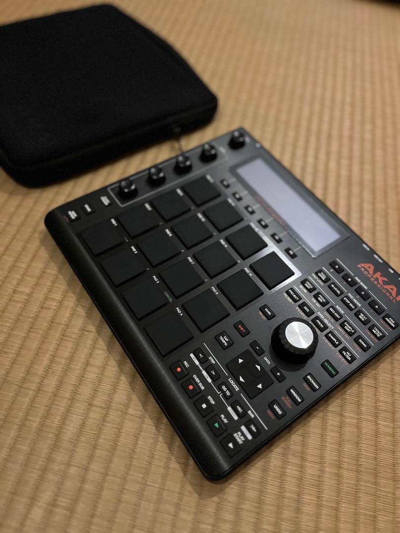 どんくん様AKAI MPC STUDIO BLACK+microkorg 37