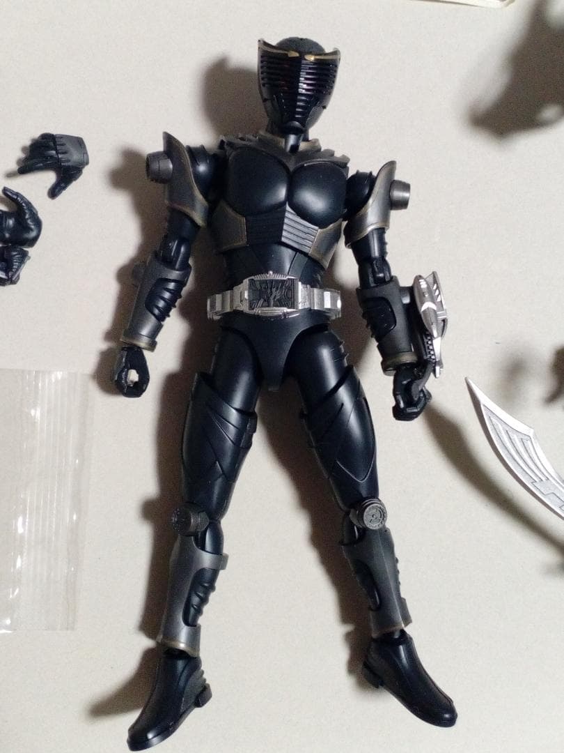 プラモデル完成品 仮面ライダー龍騎 リュウガ ＆ ドラグブラッカー