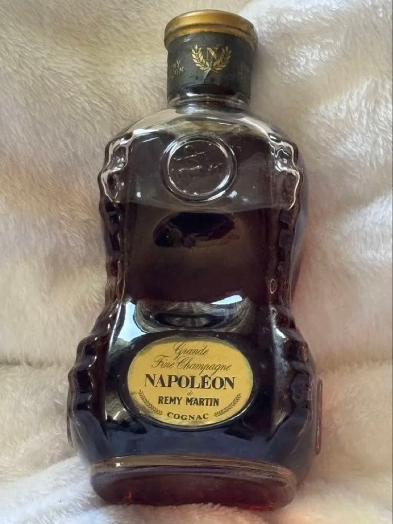 レミーマルタン　ナポレオン　コニャック　700ml 古酒
