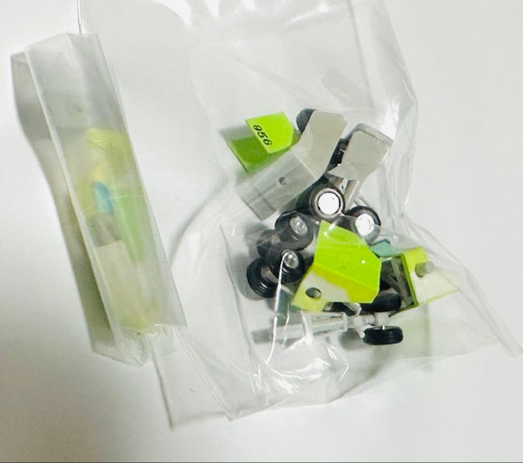 全日空商事 1/200 ANAポケモンジェット B747-400 NH20011