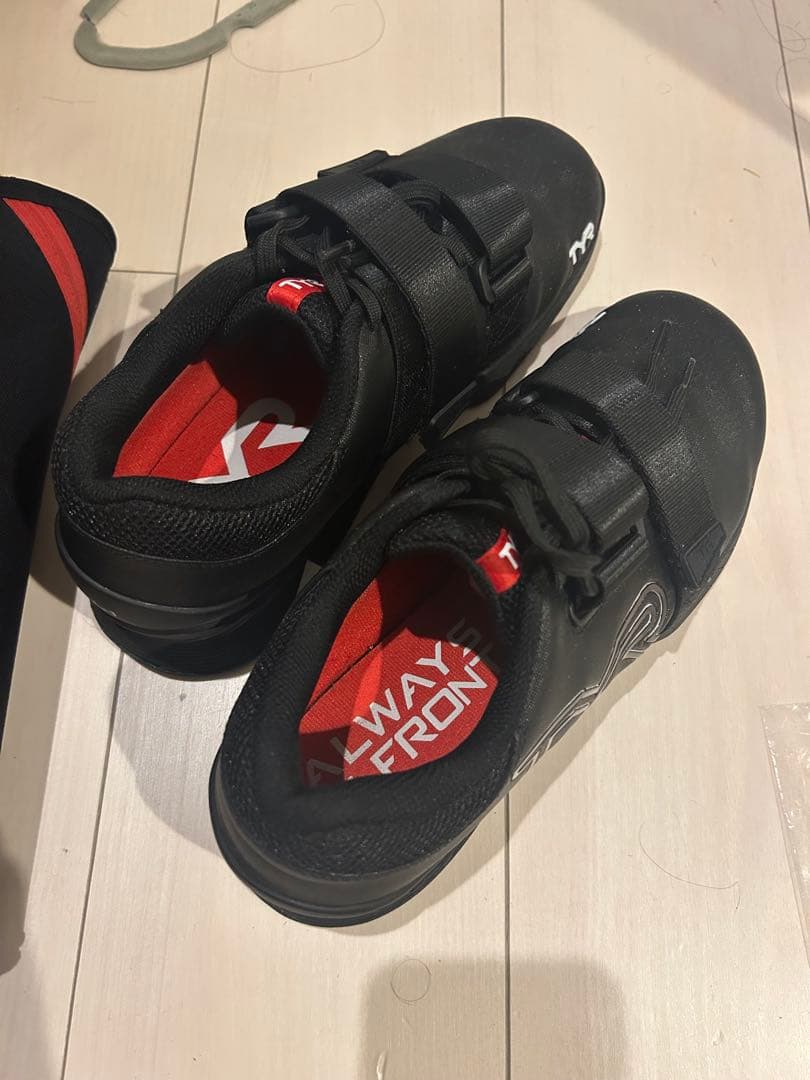 スクワットギアセット売り(スクワットシューズ、ニースリーブ)