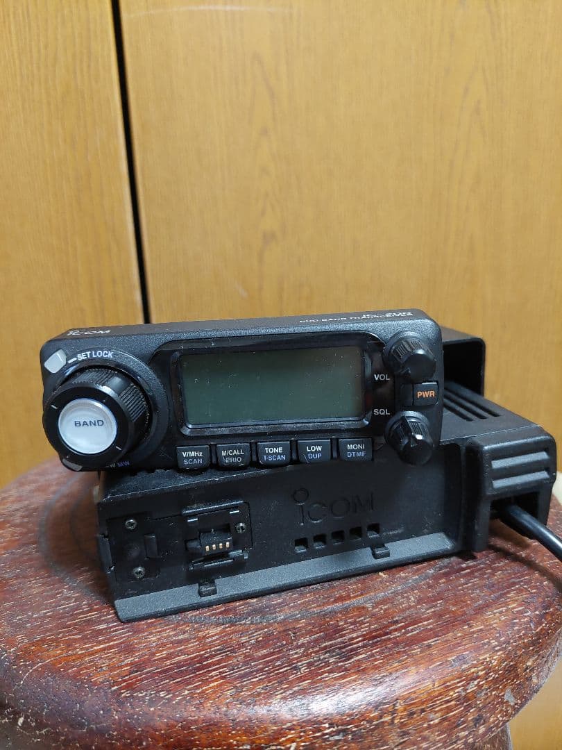 アイコム無線機　IC-208　デュアルバンドトランシーバー 　145/433MH