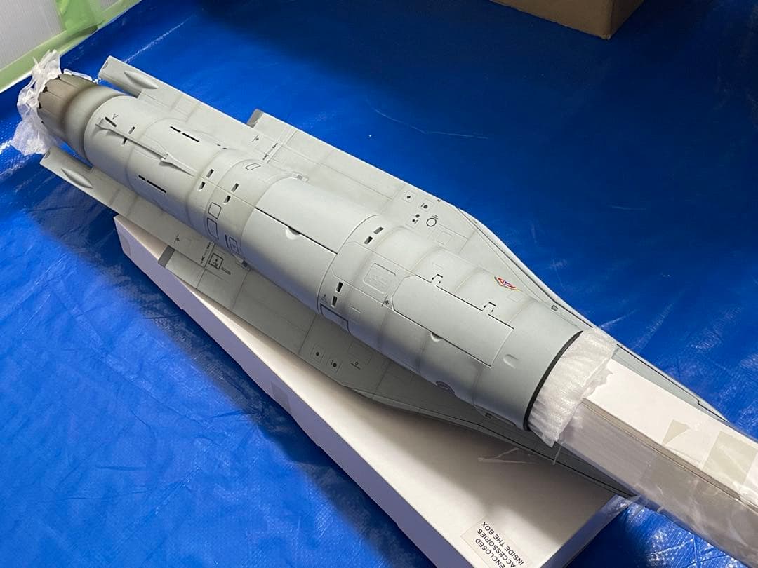 bbi エリートフォース 1/18 F-16C ファイティングファルコン