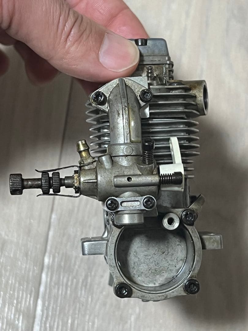 OS FS-48 エンジン