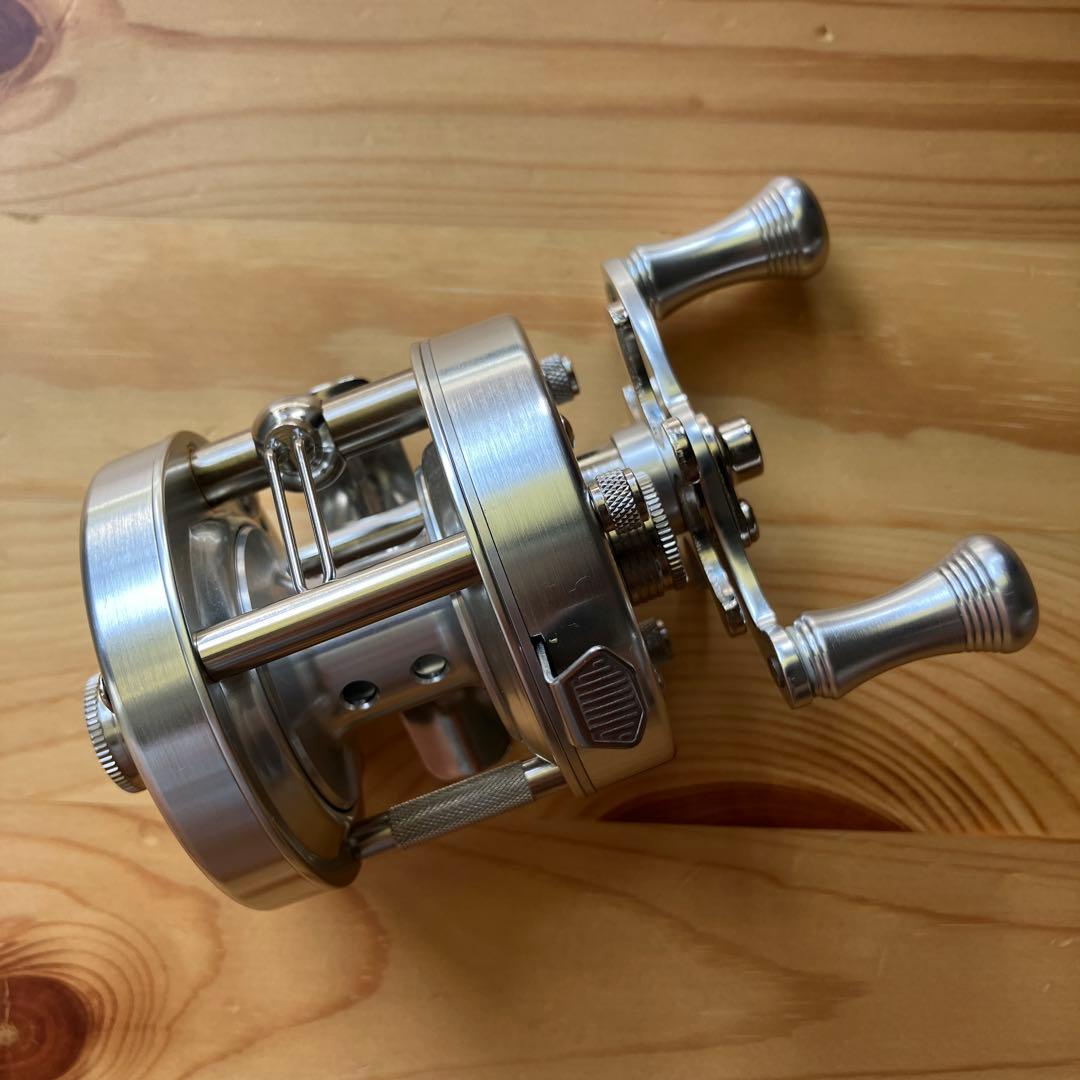 五十鈴工業　BC620SSS SILVER