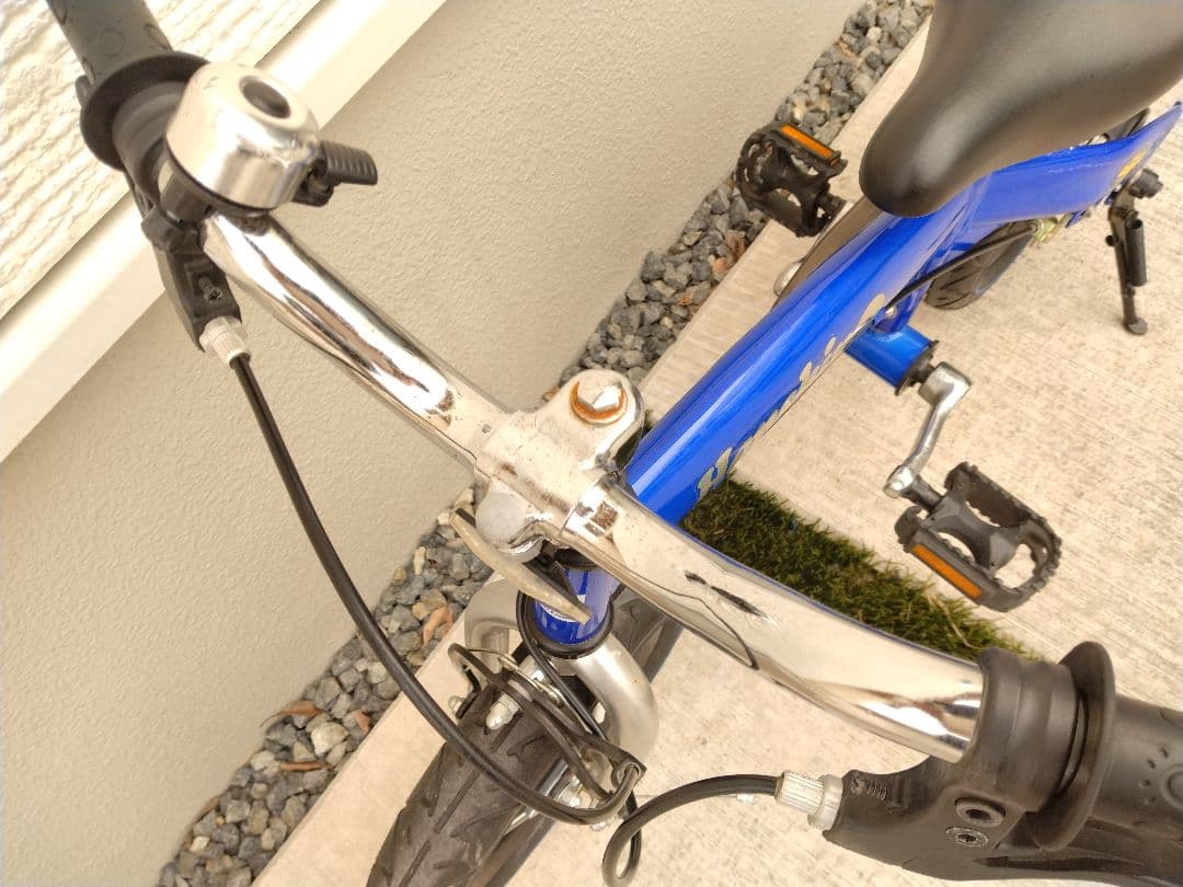 【送料無料】vitamin i factory へんしんバイク12インチ　青