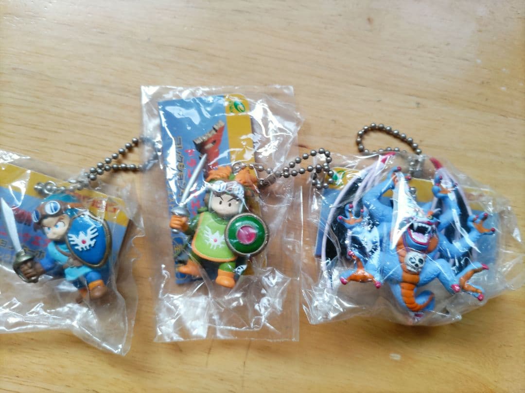 ドラゴンクエスト　コレクションキーホルダー　１８点