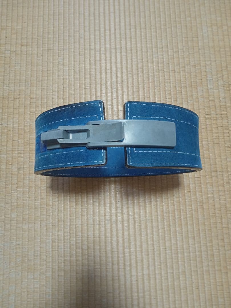 INZER　レバーアクションベルト　インザー