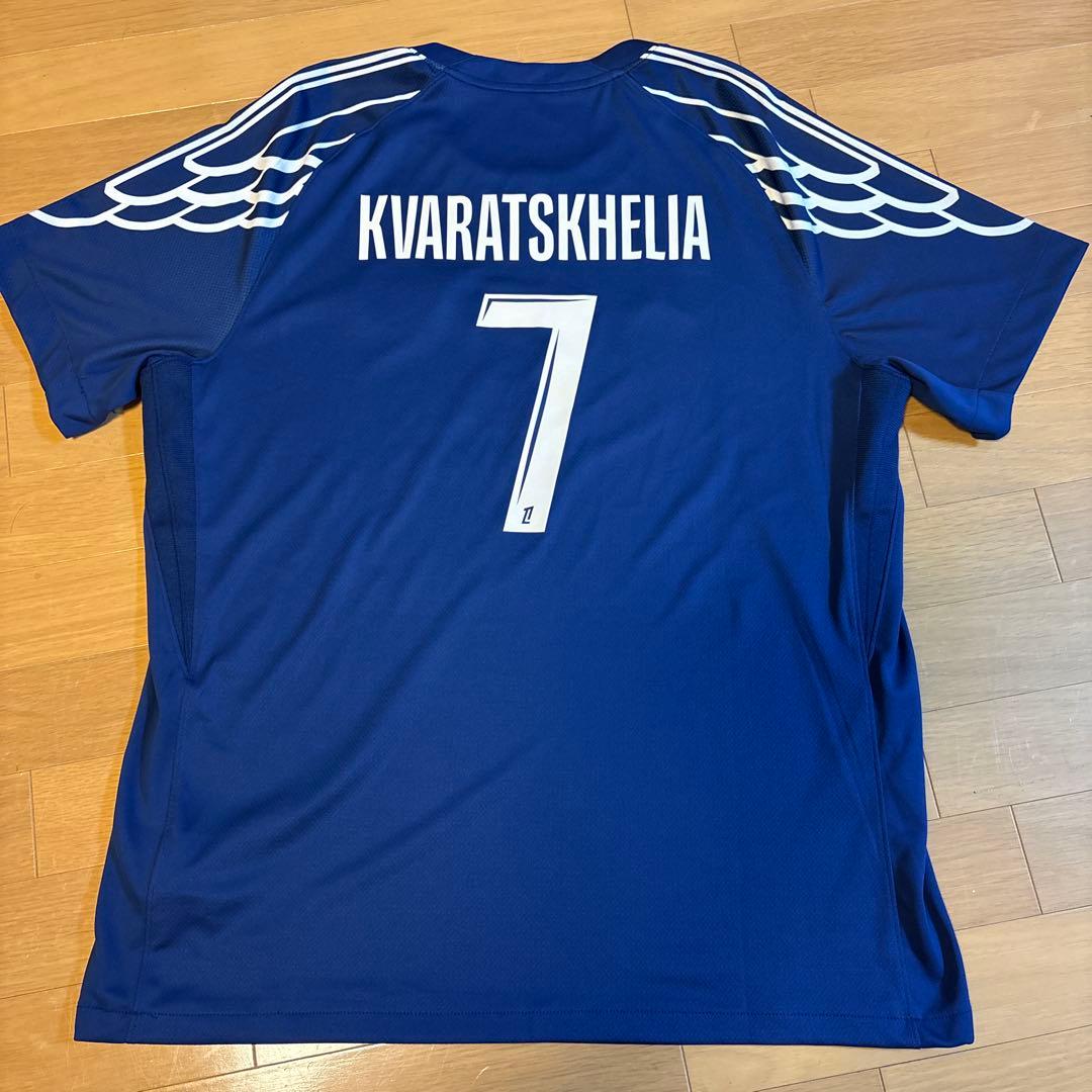 24-25 PSG 4thユニフォーム　クヴァラツヘリア