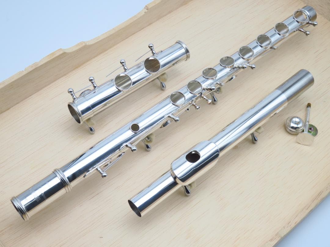 全タンポ＆ヘッド・コルク交換済　フルート　ヤマハ　211S　美品