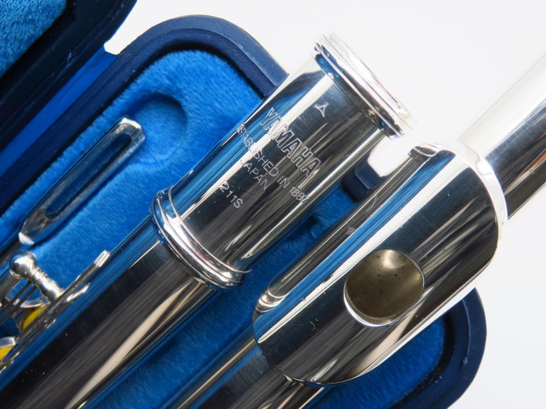 全タンポ＆ヘッド・コルク交換済　フルート　ヤマハ　211S　美品