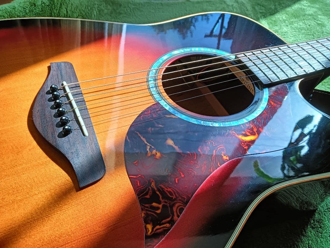 ヤマハ　エレアコギター　A1M