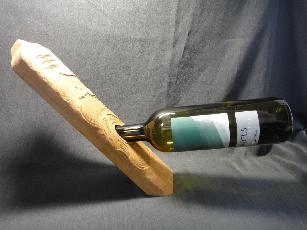 貝澤徹 作 『ワインラック』 二風谷　木彫り 彫刻 木彫り アイヌ美術　鱗彫り