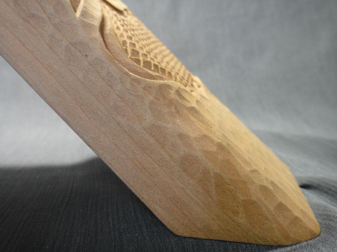 貝澤徹 作 『ワインラック』 二風谷　木彫り 彫刻 木彫り アイヌ美術　鱗彫り