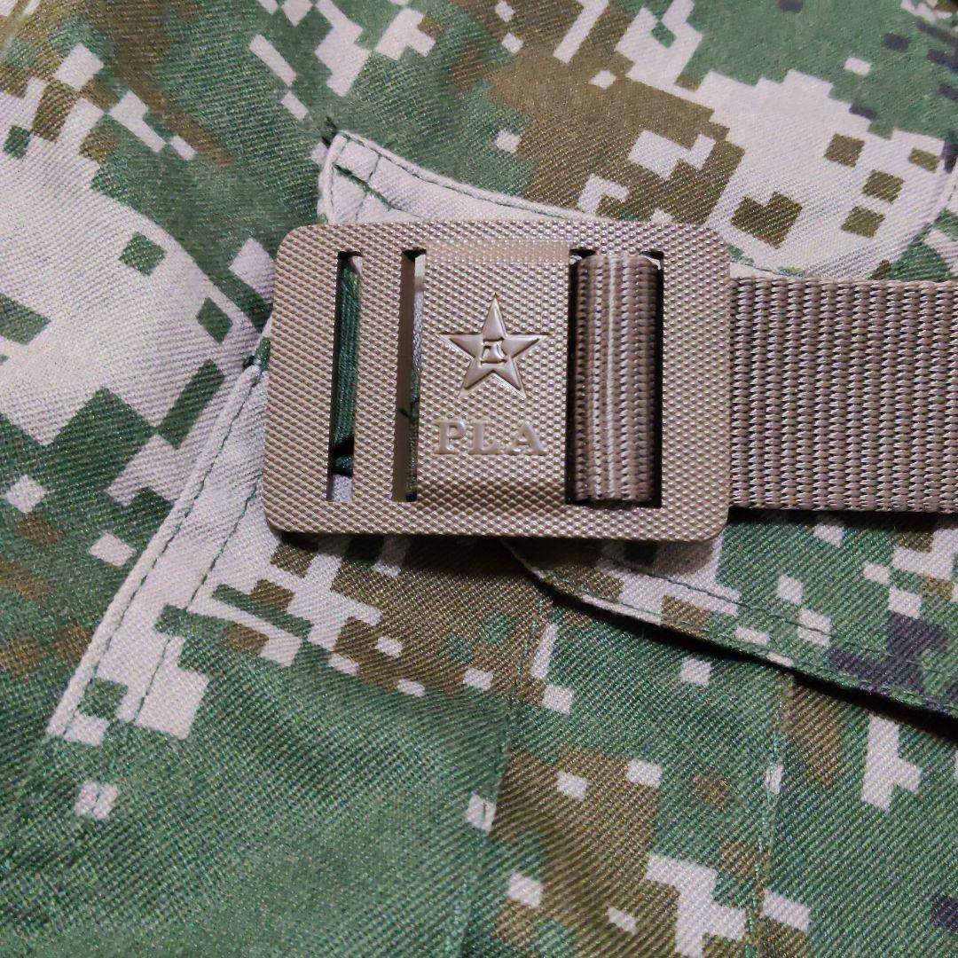 中国人民解放軍 07式林地迷彩服 実物 上下+戦闘服ズボン用ベルト セット