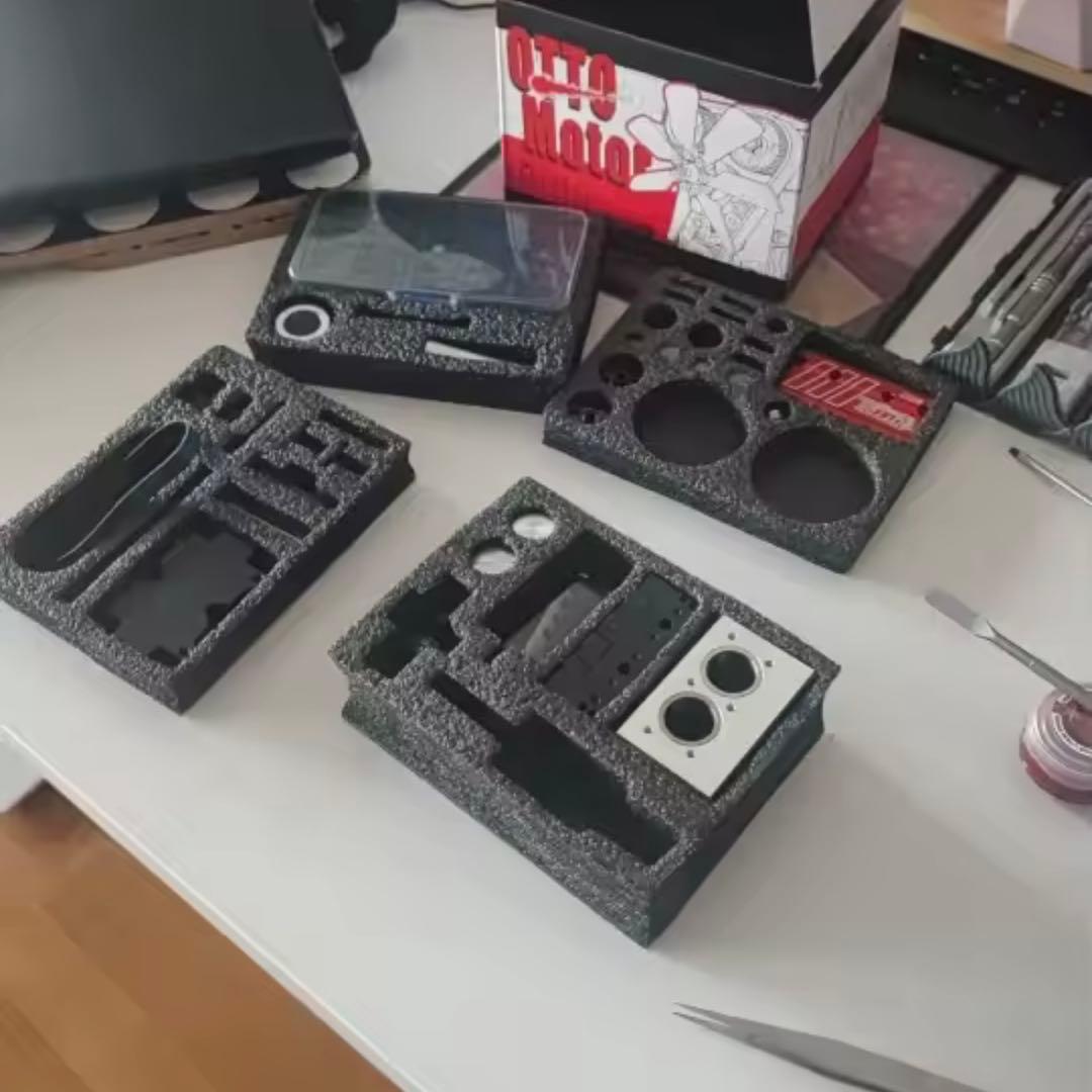 2気筒4ストローク エンジン 卓上模型 スターリングエンジン 原動機模型