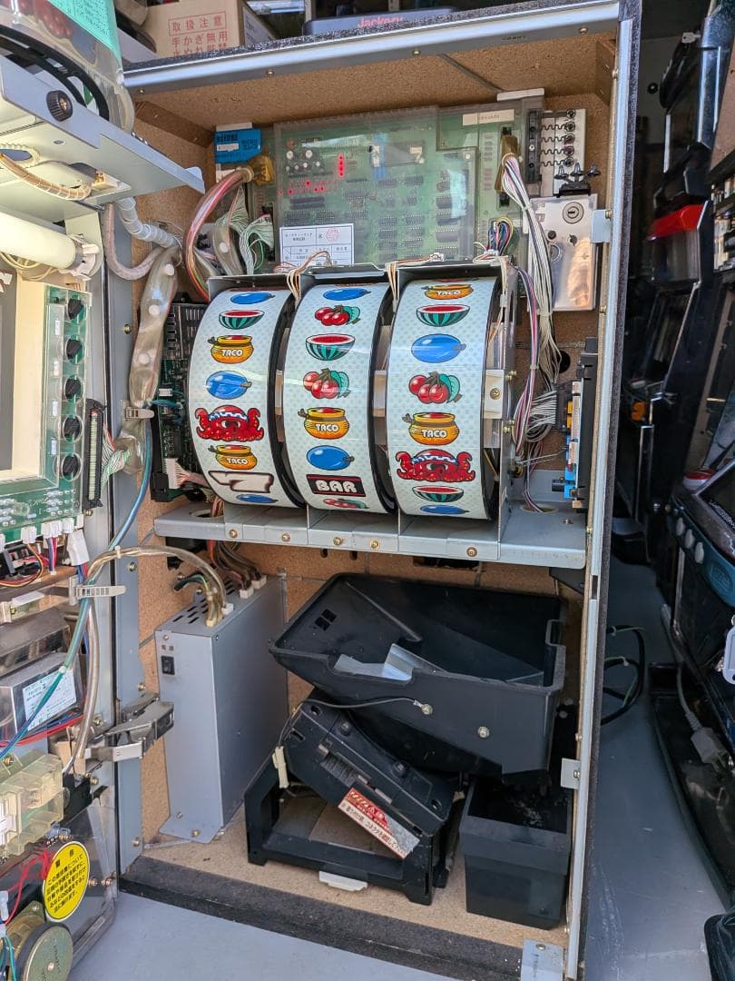 パチスロ　オオタコスロ２実機　４号機　アルゼ　エレコ　スロット　家スロ