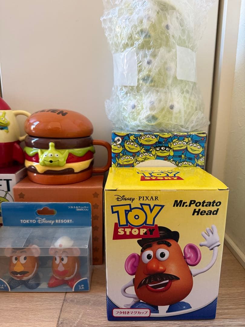 エイリアン マグカップセットとMr. Potato Head トイストーリー