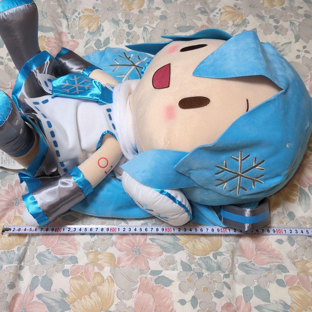 初音ミクシリーズ 雪ミク どでかジャンボふわふわぬいぐるみ MIKU