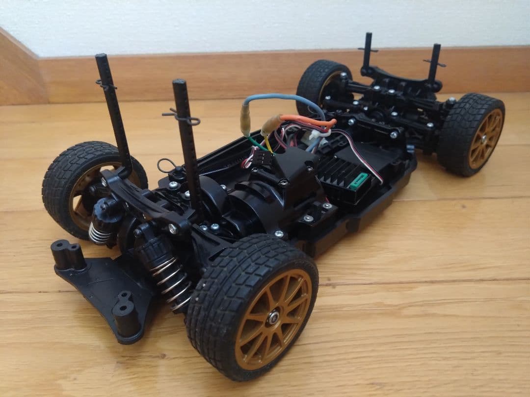 値下げ!　タミヤ　TT02　シャーシ　インプレッサ　WRC　ボディ　メカ　セット