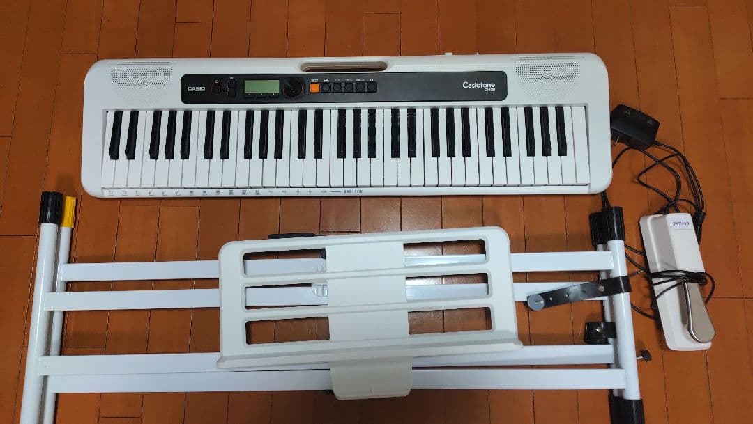 【台座スタンド付】Casiotone CT-S200 キーボード