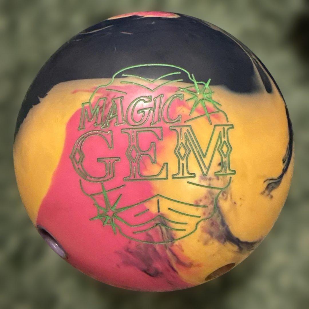 MAGIC GEM ボウリングボール