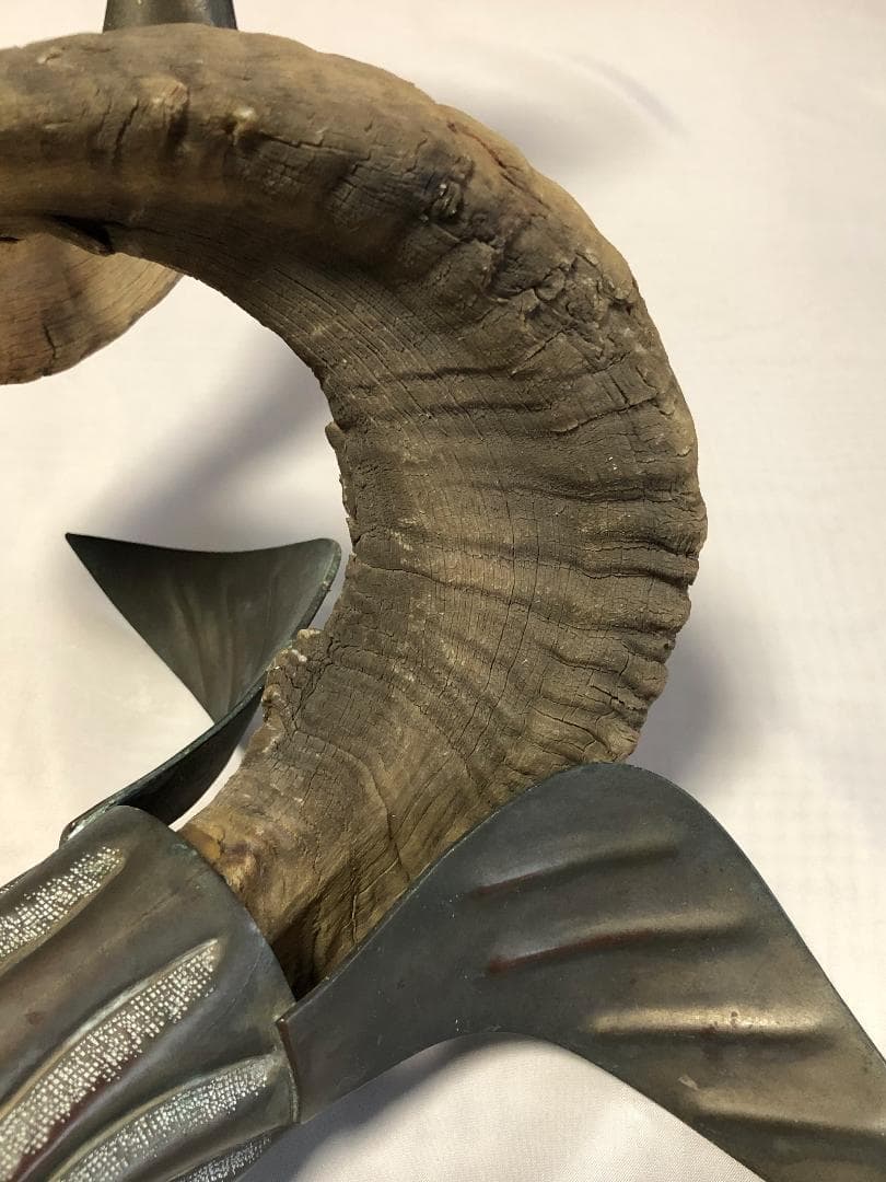 【 稀少文物 】　山羊角、金銅彫金　『魚オブジェ』　清朝古玩