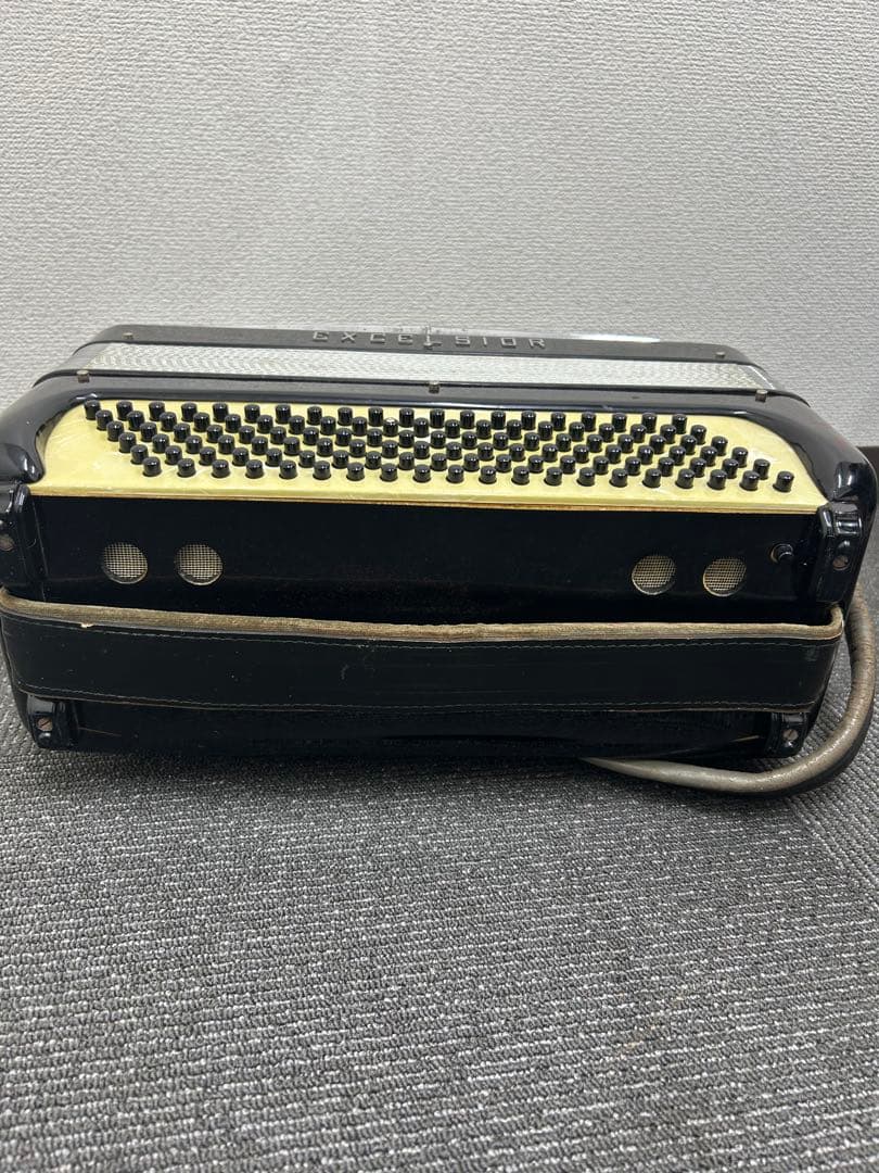 EXCELSIOR アコーディオン ブラック/アイボリー