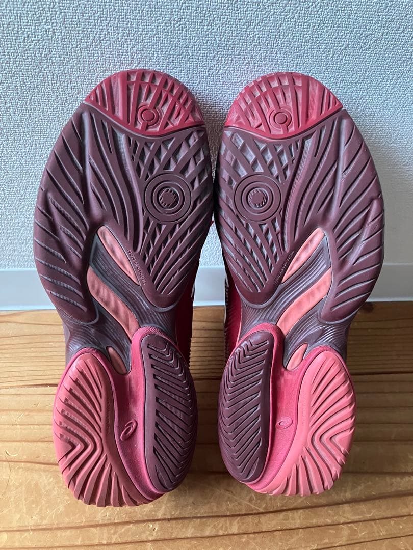 美品　アシックス テニスシューズ　COURT FF 3 NOVAK 26.0cm